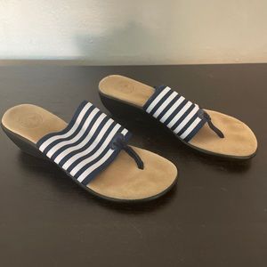 Authentic Mexican San Miguel Sandals - Navy/White - size 9